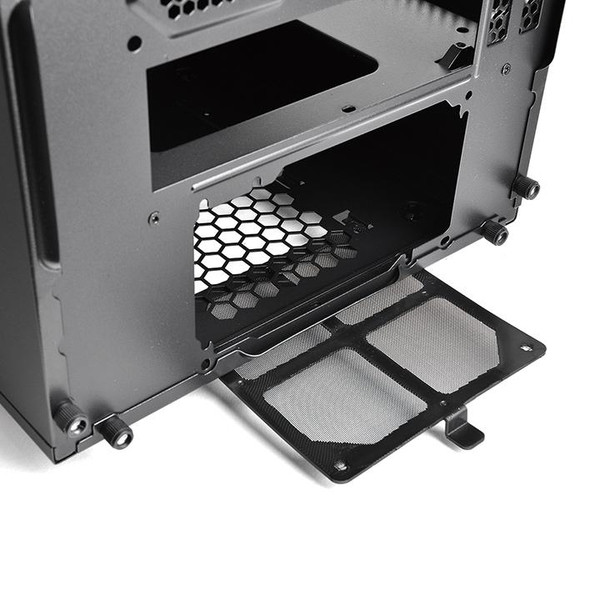 Thermaltake Suppressor F1 with window Cube Case Mini-ITX