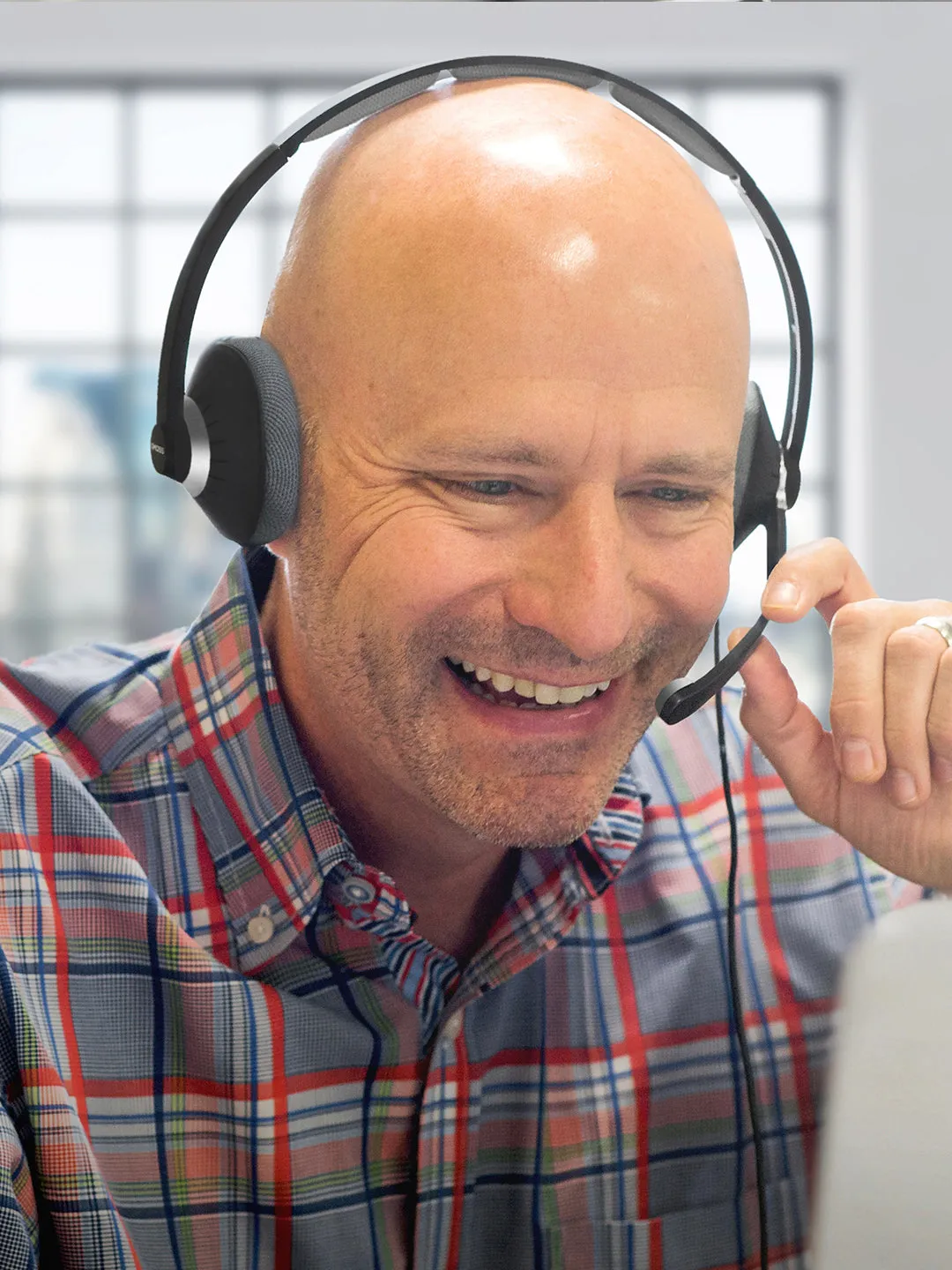 Koss CS300 USB -kuulokkeet mikrofonilla, musta
