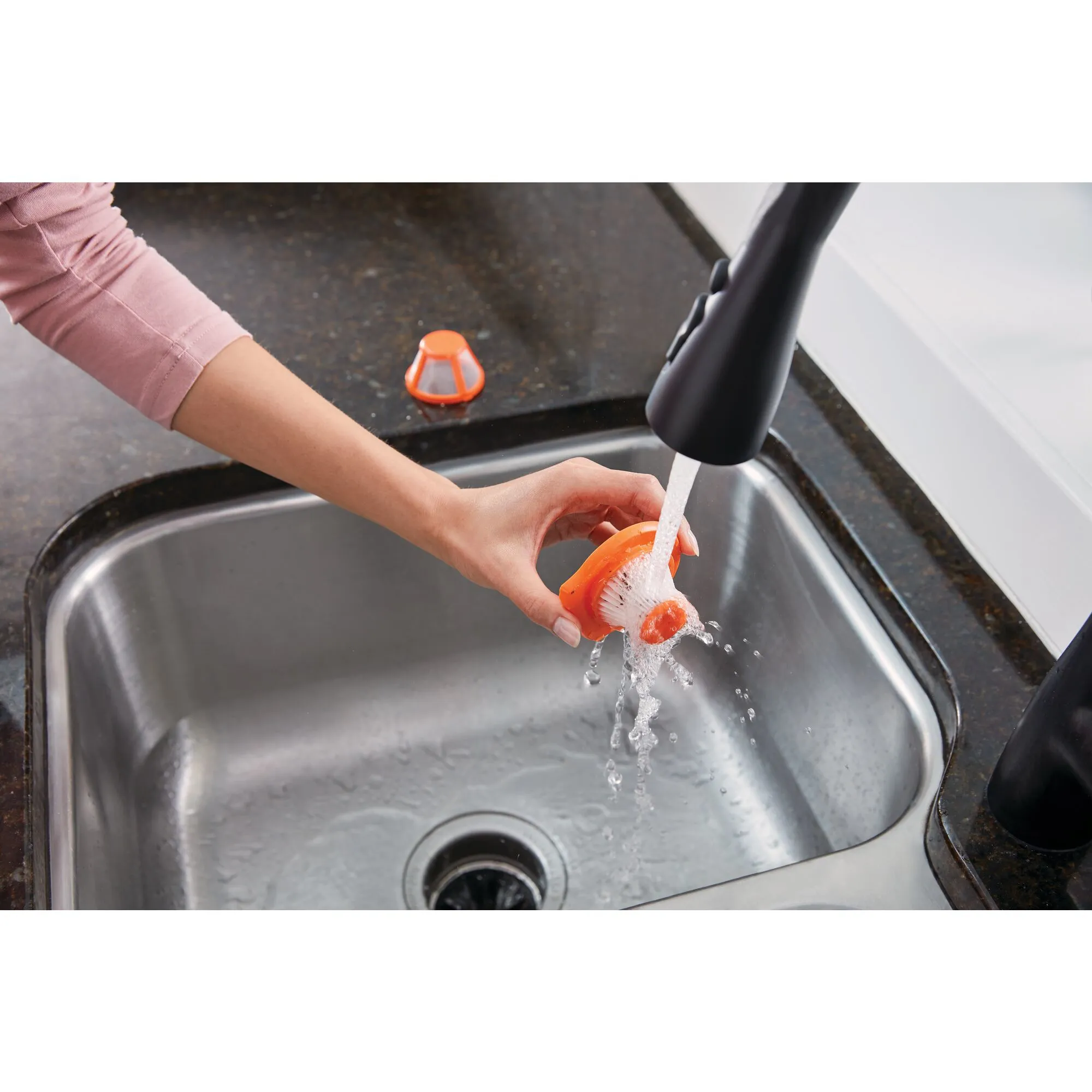 Black&amp;Decker HLVC315B11 12V, 1.5 AH - handdammsugare