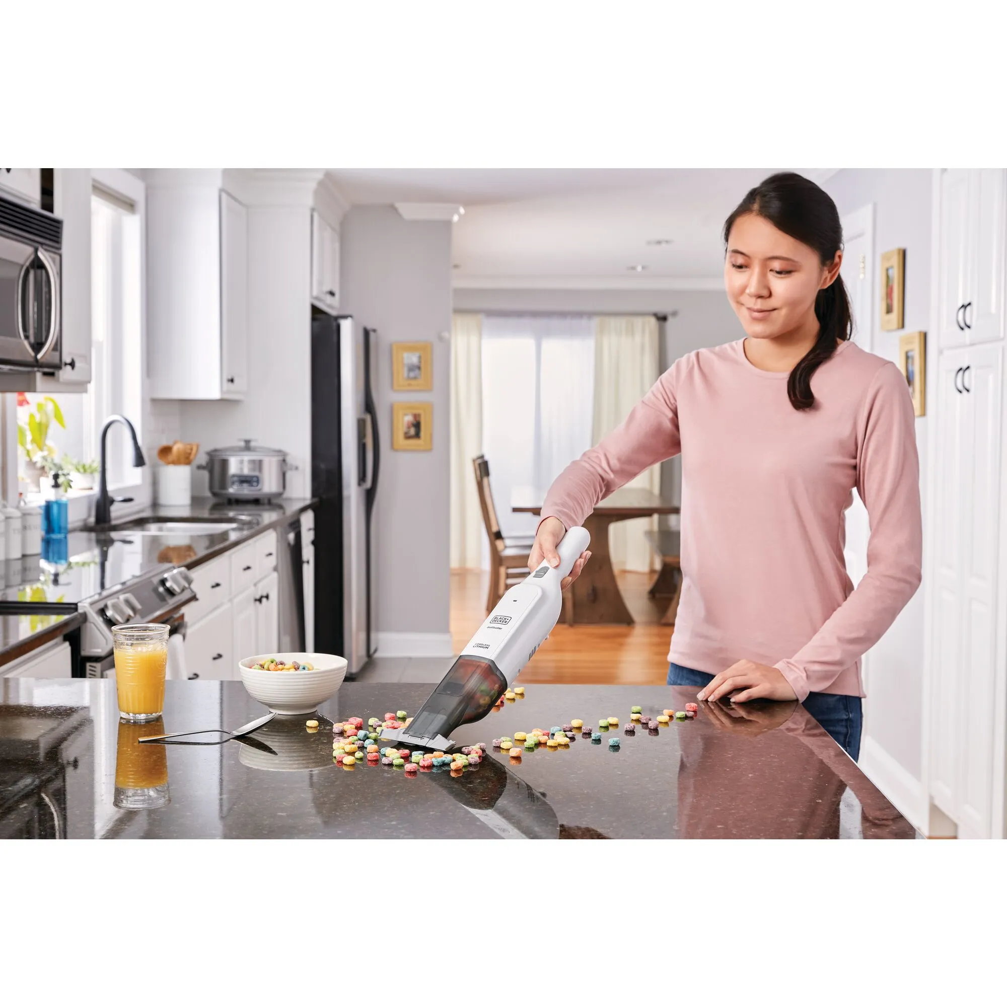 Black&amp;Decker HLVC315B11 12V, 1.5 AH - handdammsugare