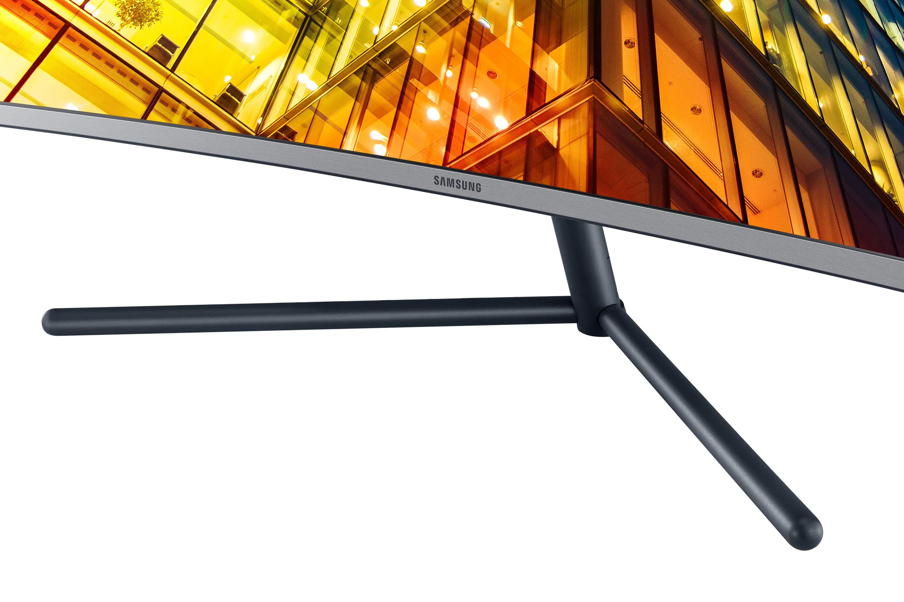 Samsung 32&quot; U32R590C 4K UHD, VA -kaareva n&auml;ytt&ouml;