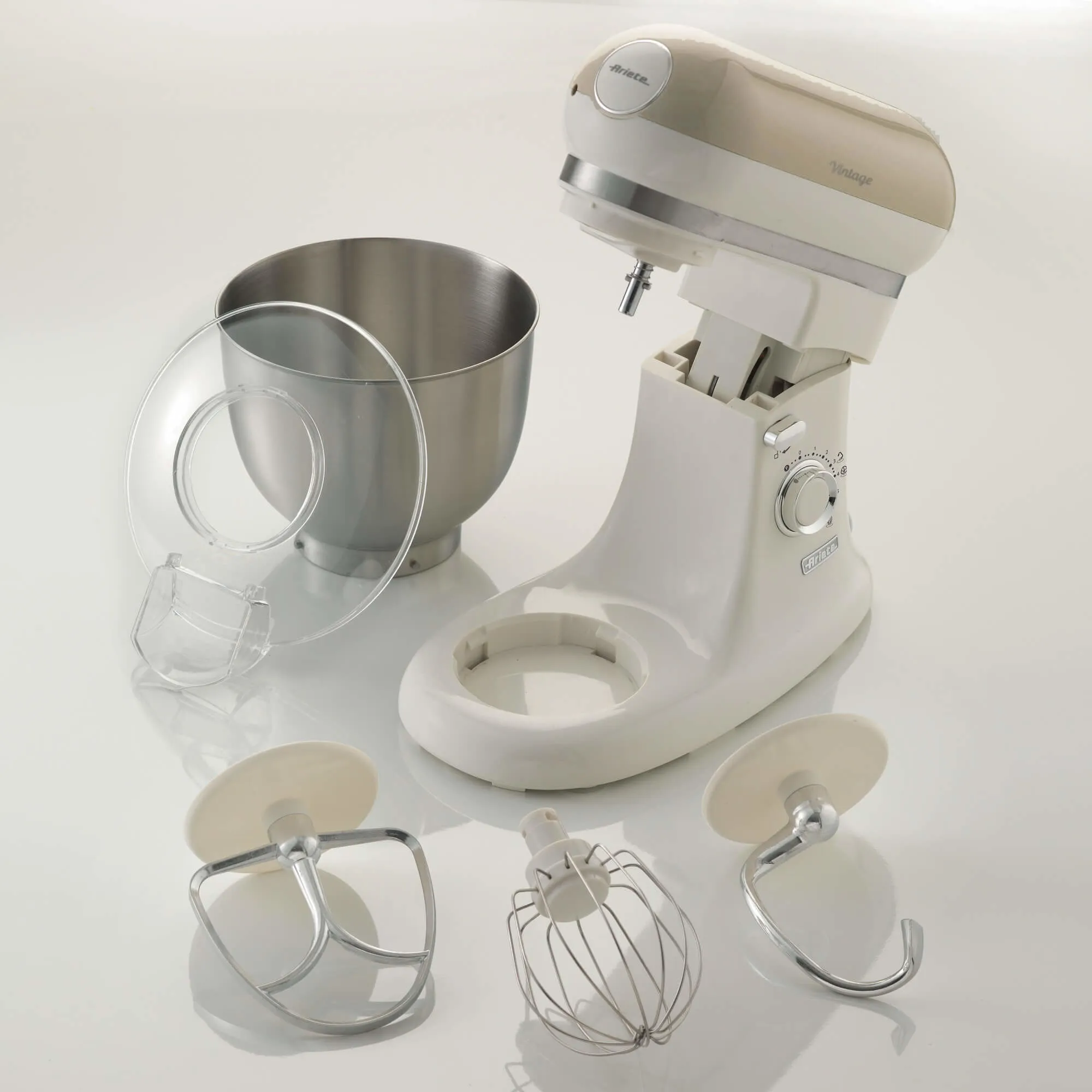 Ariete Vintage -yleiskone, Beige