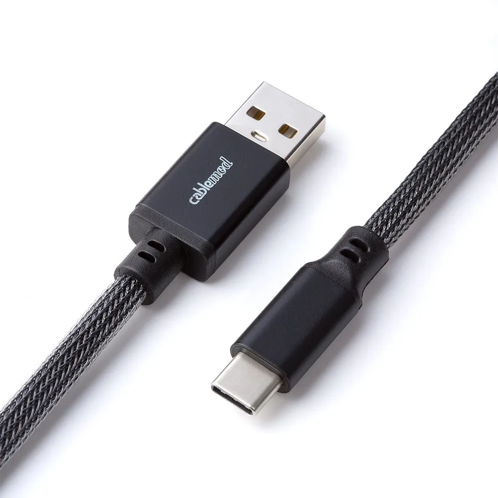 CableMod Pro Coiled Keyboard Cable, USB A -> USB Type C, 150cm, Carbon Crey