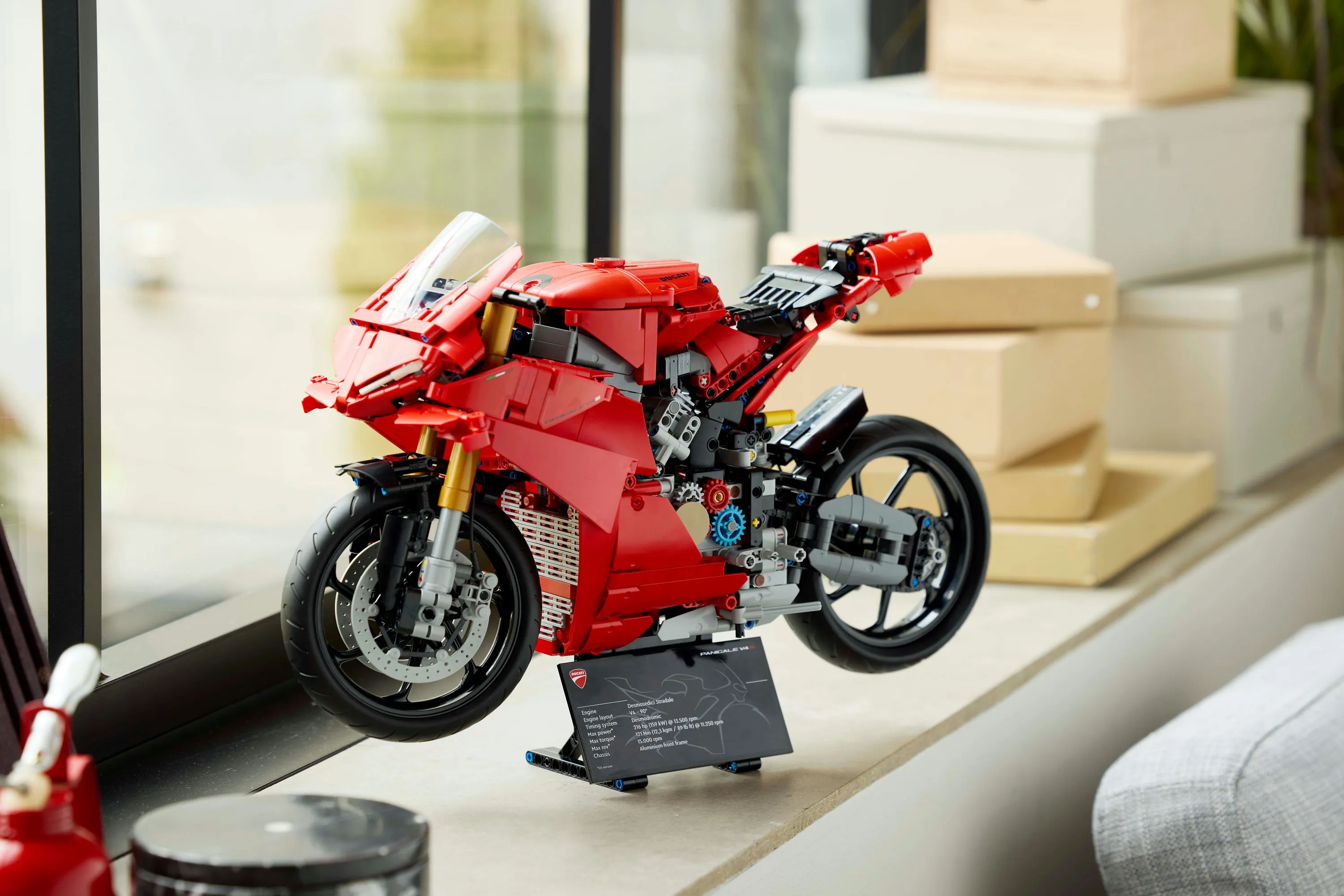 LEGO Technic Ducati Panigale V4 S 42202