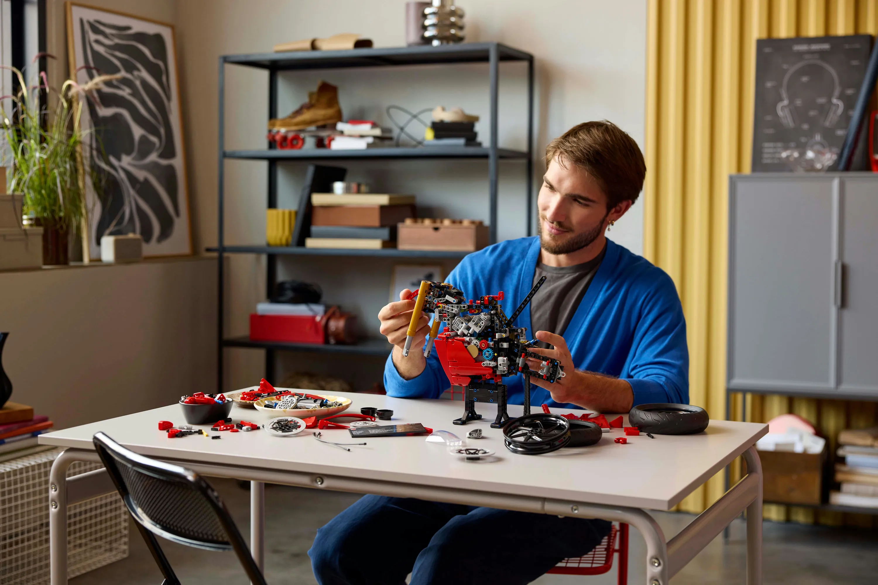 LEGO Technic Ducati Panigale V4 S 42202