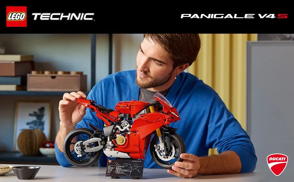 LEGO Technic Ducati Panigale V4 S 42202