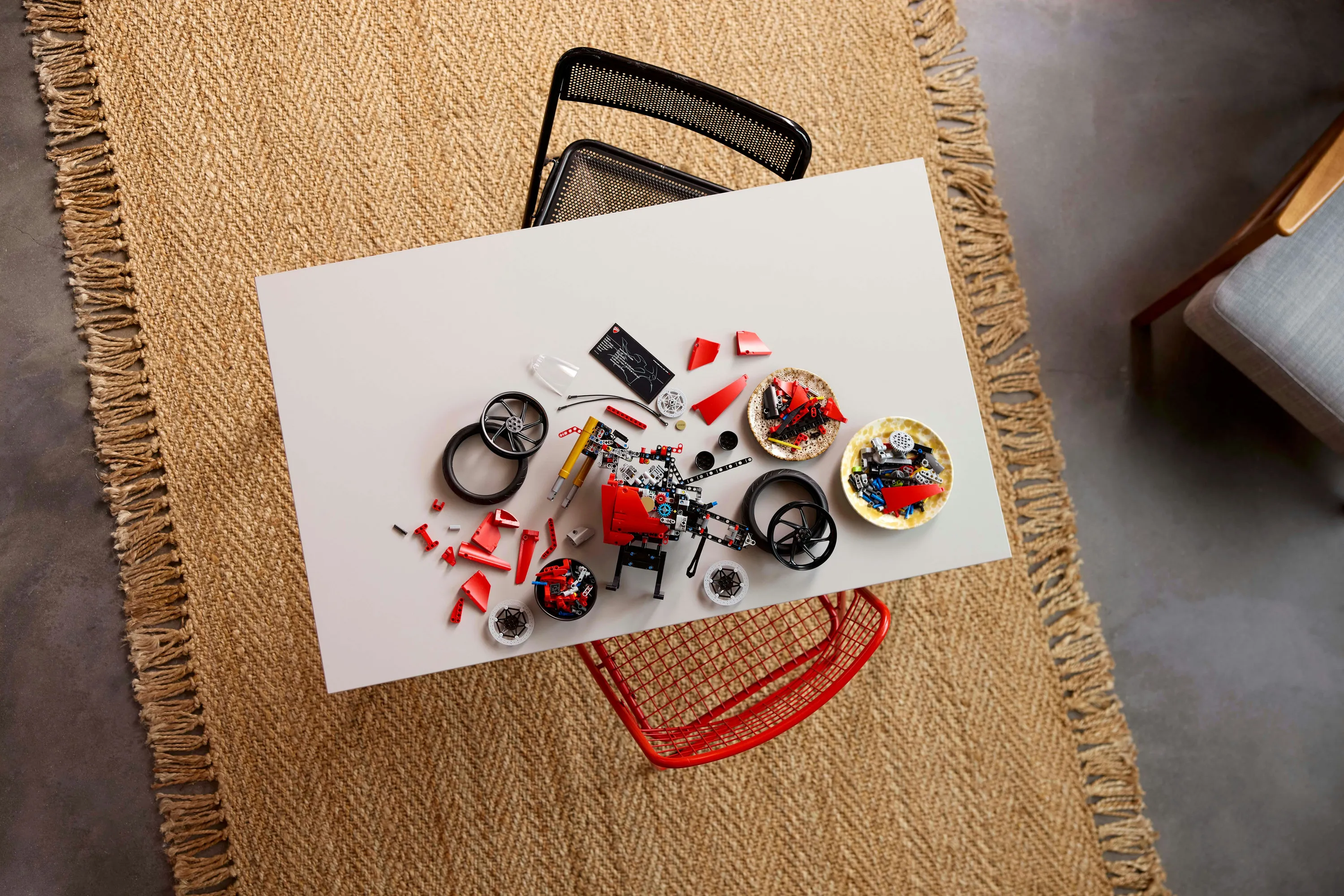 LEGO Technic Ducati Panigale V4 S 42202