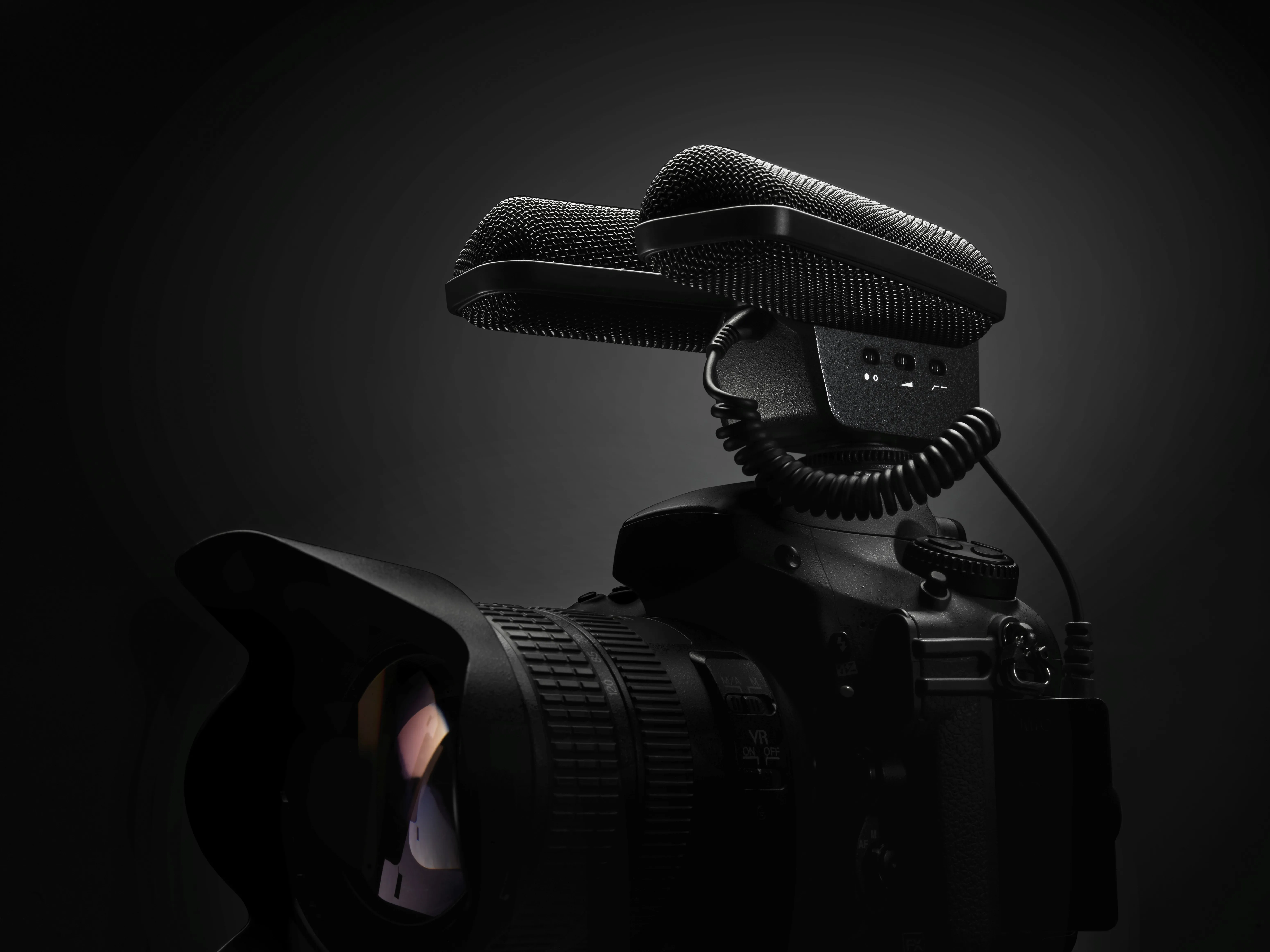 Sennheiser MKE 440 stereo - shotgun microphone for cameras