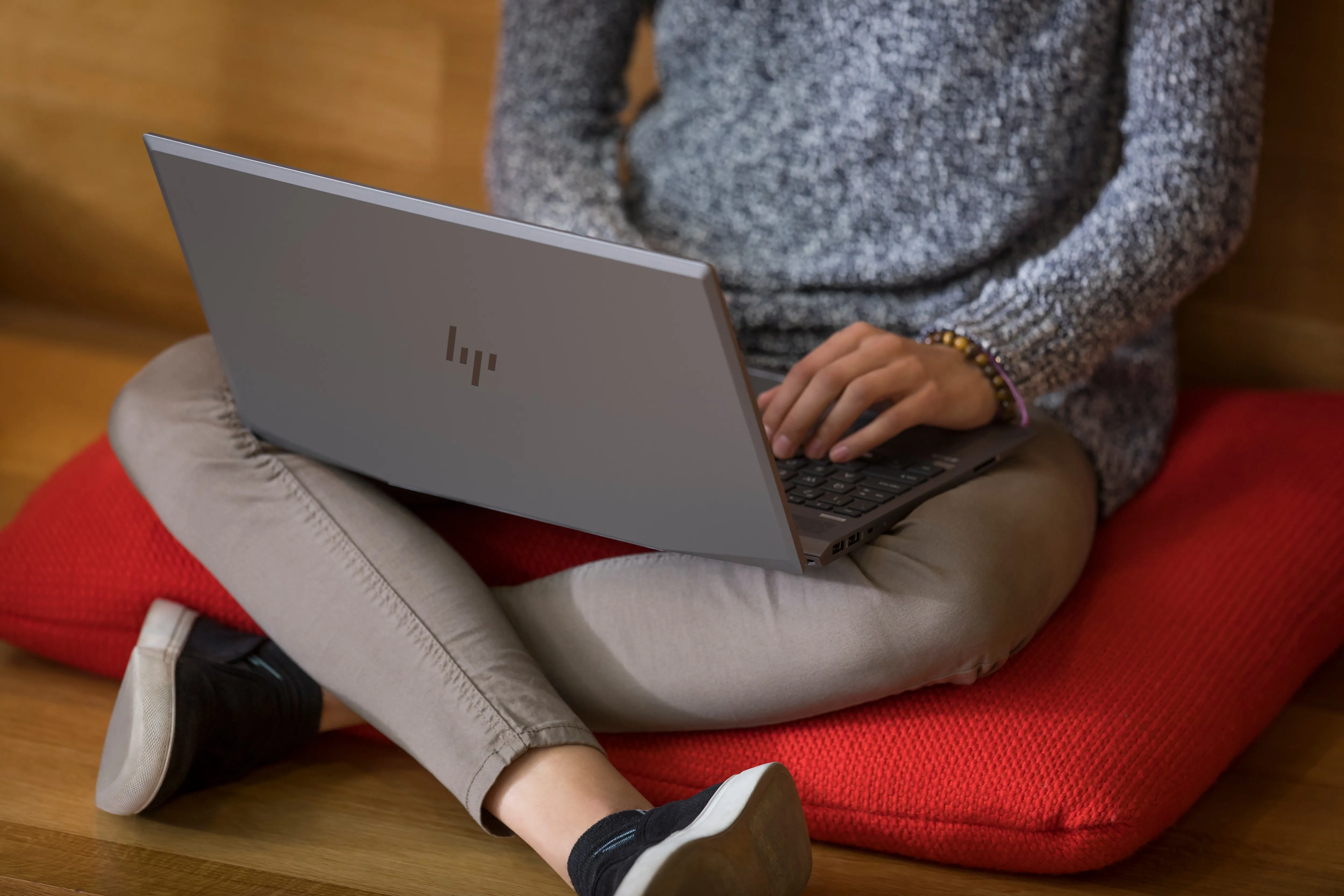 HP ZB15vG5 i7-9750H 15.6 8GB/256 PC Intel i7-9750H, 15.6 FHD AG LED UWVA, DSC, Webcam, 8GB DDR4, 256GB SSD, AC+BT, 4C Batt, FPR, W10 Pro64, 1yr Wrty"