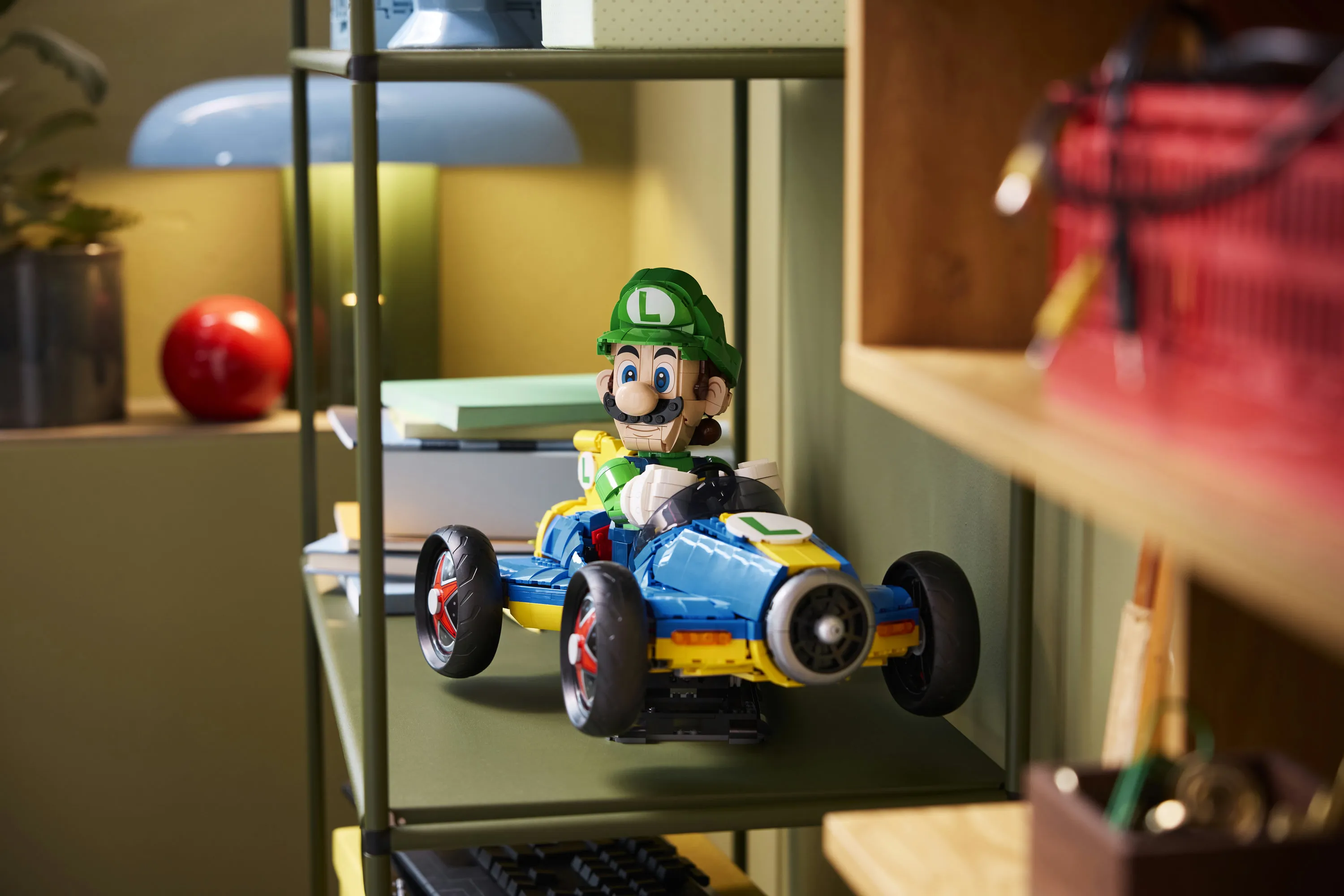 LEGO Super Mario Mario Kart Luigi ja Mach 8 72050