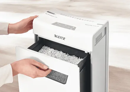 Leitz IQ Protect 4M P5 paperintuhooja