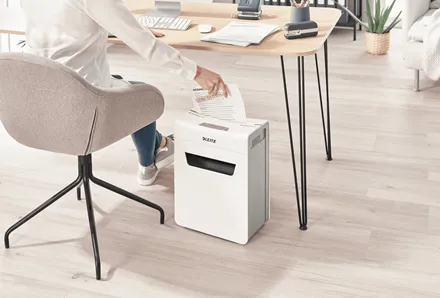 Leitz IQ Protect 4M P5 paperintuhooja