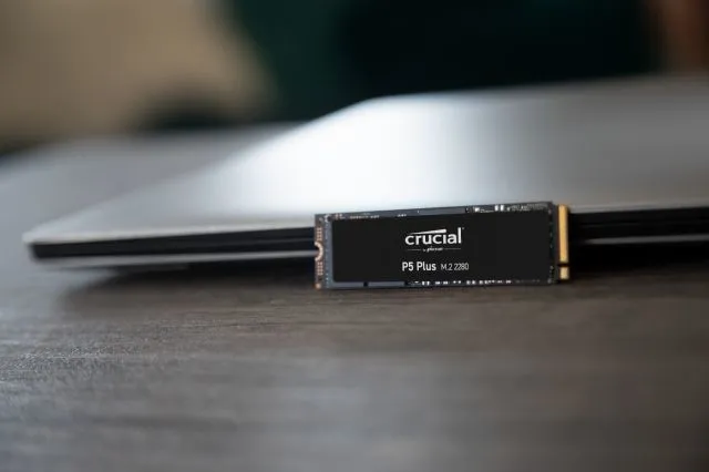 Crucial CT2000P5PSSD8 2 TB, PCIe 4.0, M.2 - SSD