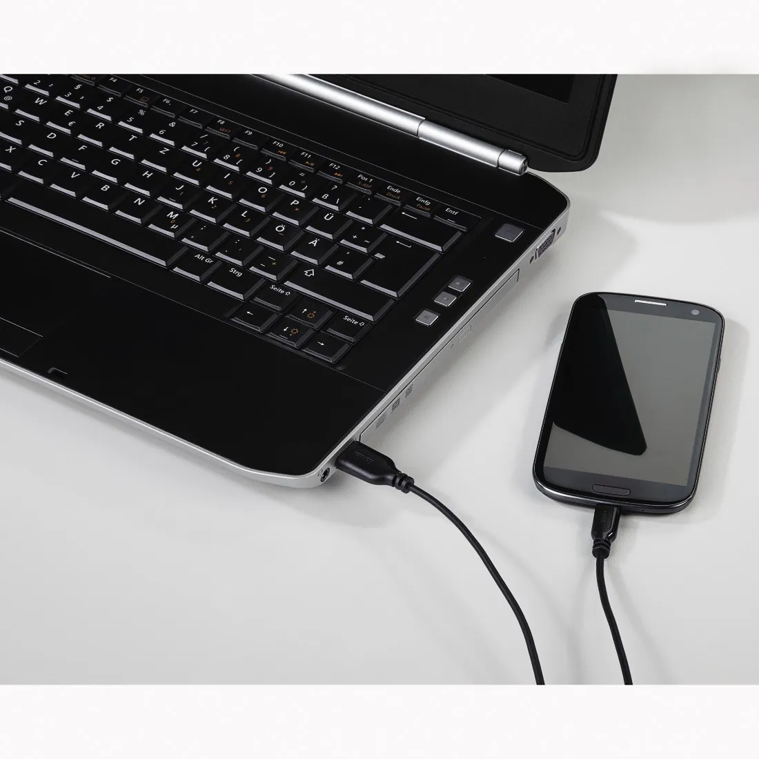 Hama  USB-A - Micro-USB B -kaapeli, 0,75 m, Musta