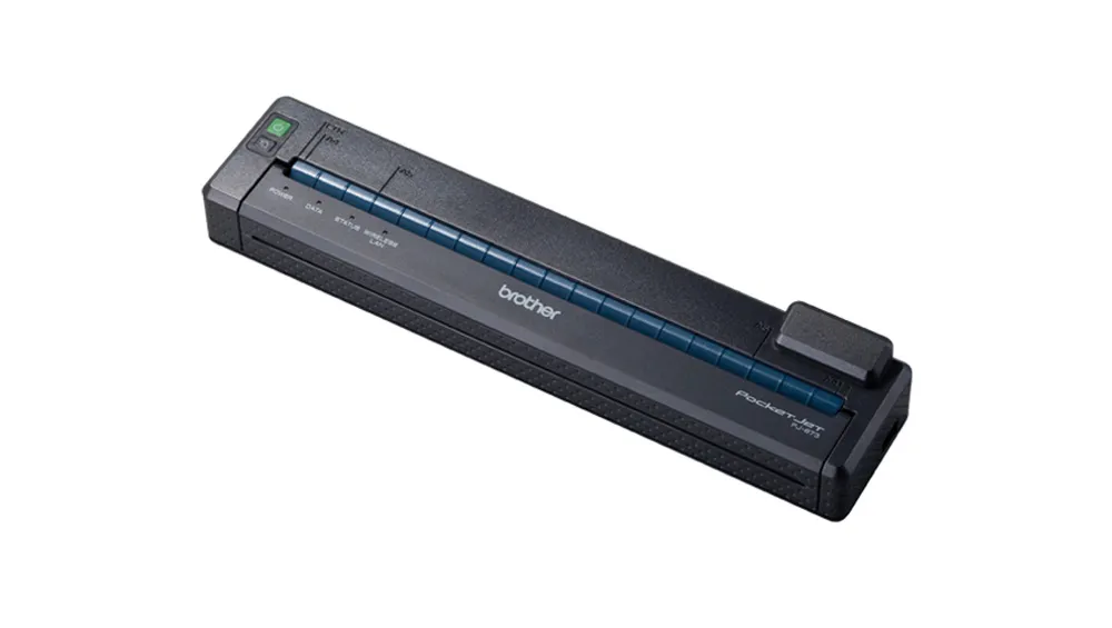 Brother PocketJet 6 PJ-673 - Tulostin - yksiv&auml;rinen - l&auml;mp&ouml;paperi - A4/Legal - 300 x 300 pistett&auml;/tuuma - jopa 6 sivua/min - USB 2.0, Wi-Fi