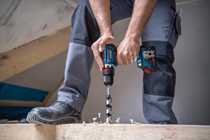 Bosch cordless drill/driver GSR 18V-90 FC Professional, 18Volt (blue/black, 2x battery ProCORE18V 4.0Ah, in L-BOXX)