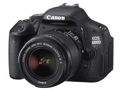 Canon EOS 600D - Digitaalinen kamera - SLR - 18.0 megapikseli&auml; - 3 x optinen zoomi EF-S 18-55mm IS II objektiivi