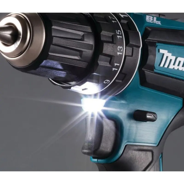 Makita DDF485RFJ 18V Brushless Cordless Drill/Driver with 2 x 3.0Ah Batteries, Charger and Case