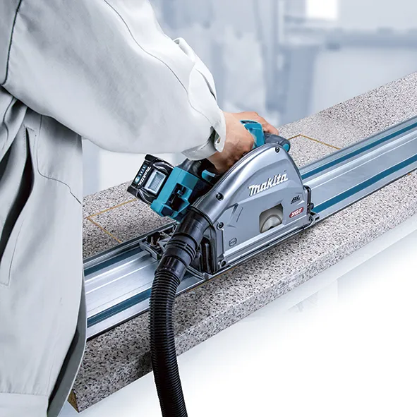 Makita cordless plunge-cut saw 56mm SP001GZ03 40V