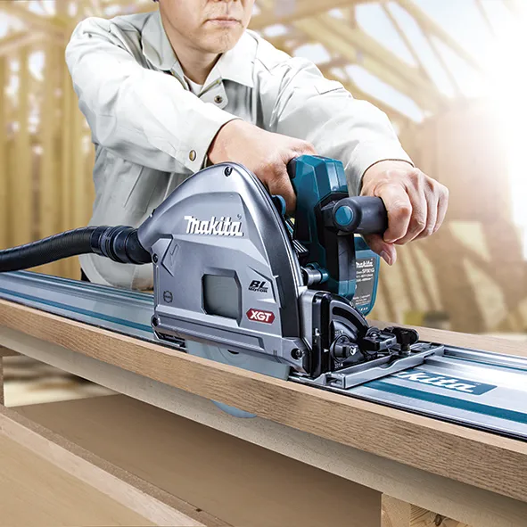 Makita cordless plunge-cut saw 56mm SP001GZ03 40V