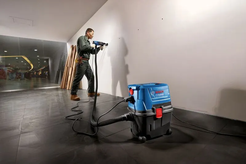 Bosch Professional GAS 15 PS 15 L 1100 W -m&auml;rk&auml;-kuivaimuri, musta, sininen