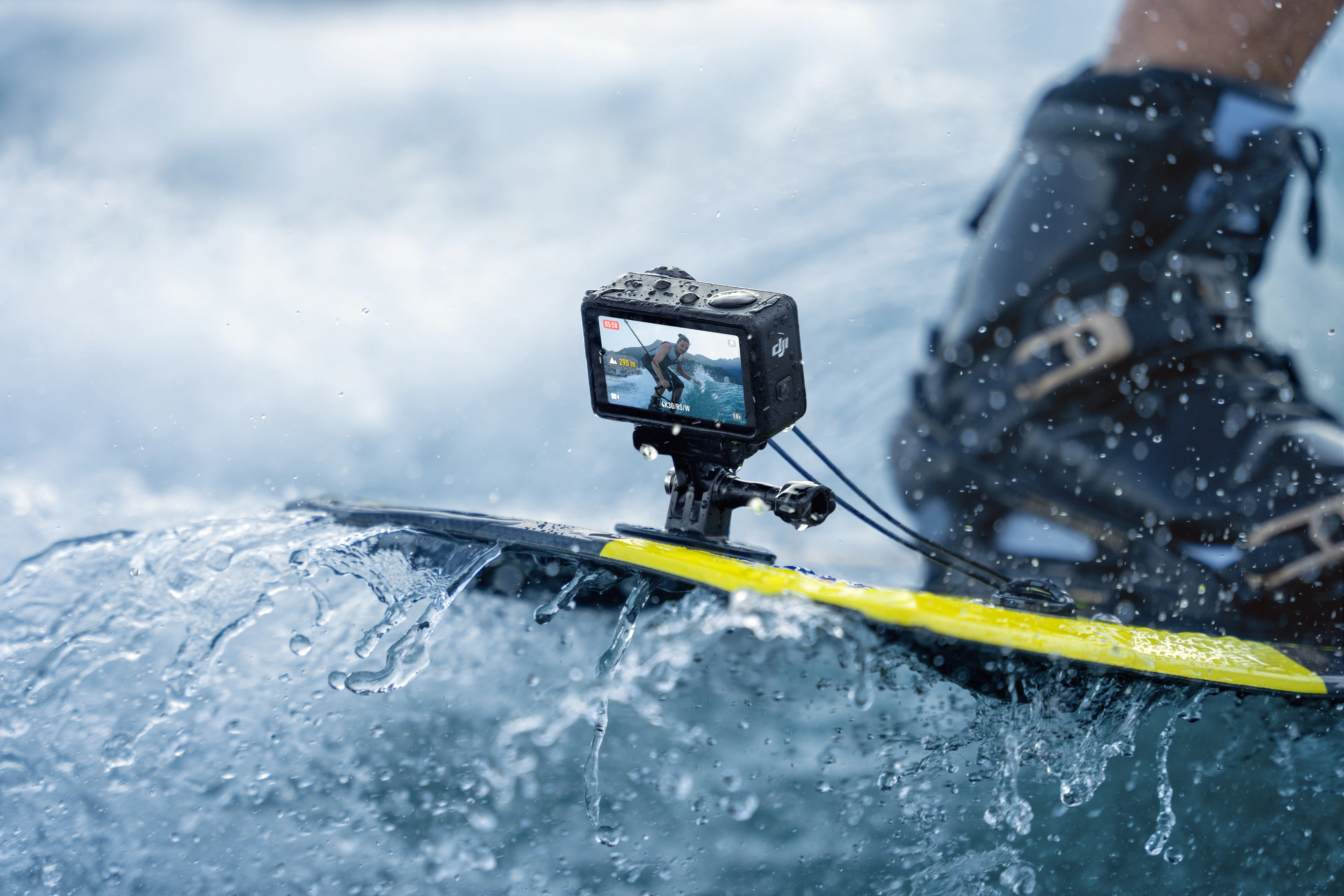 DJI Osmo Action 5 Pro Adventure Combo