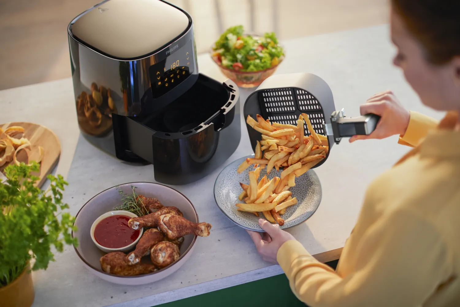 Philips Essential HD9252 - airfryer, black, 4.1l