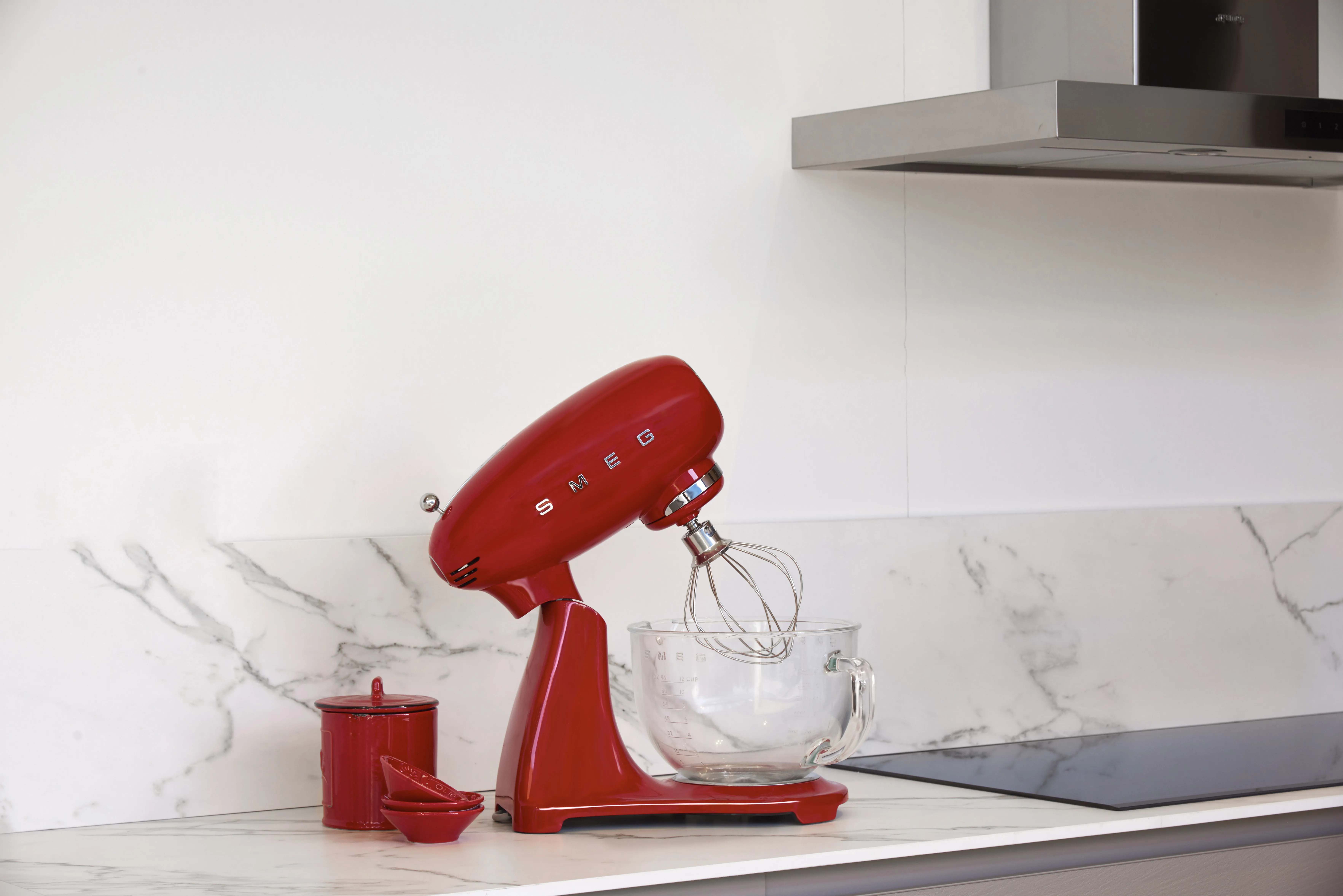 Smeg 50's Style -yleiskone, Punainen