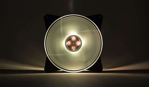 COOLER MASTER MasterFan Pro 140 AP RGB 140 x 140 x 25 mm 650 - 1550 RPM