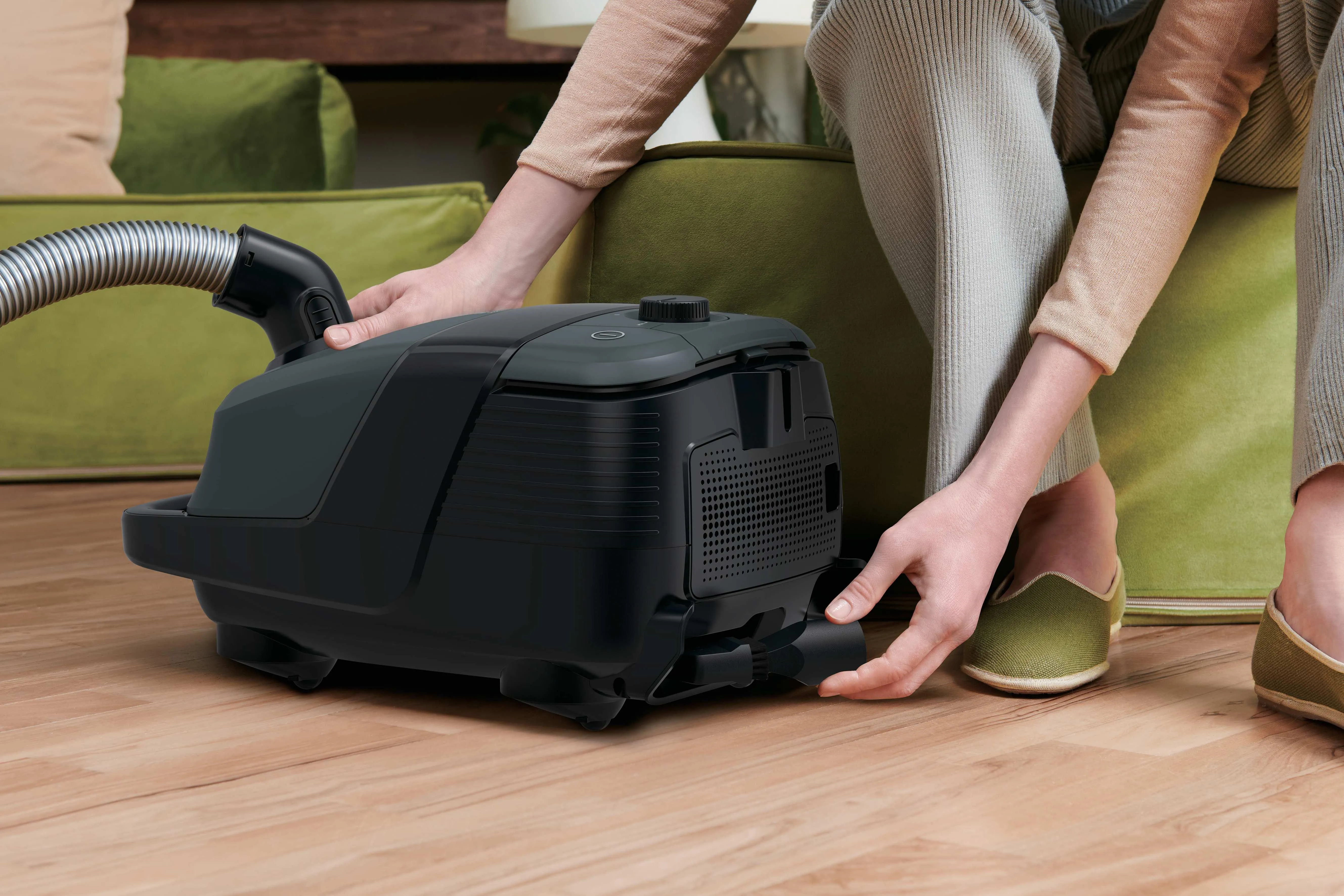 Hoover HE210H 011 - cylinderdammsugare, svart