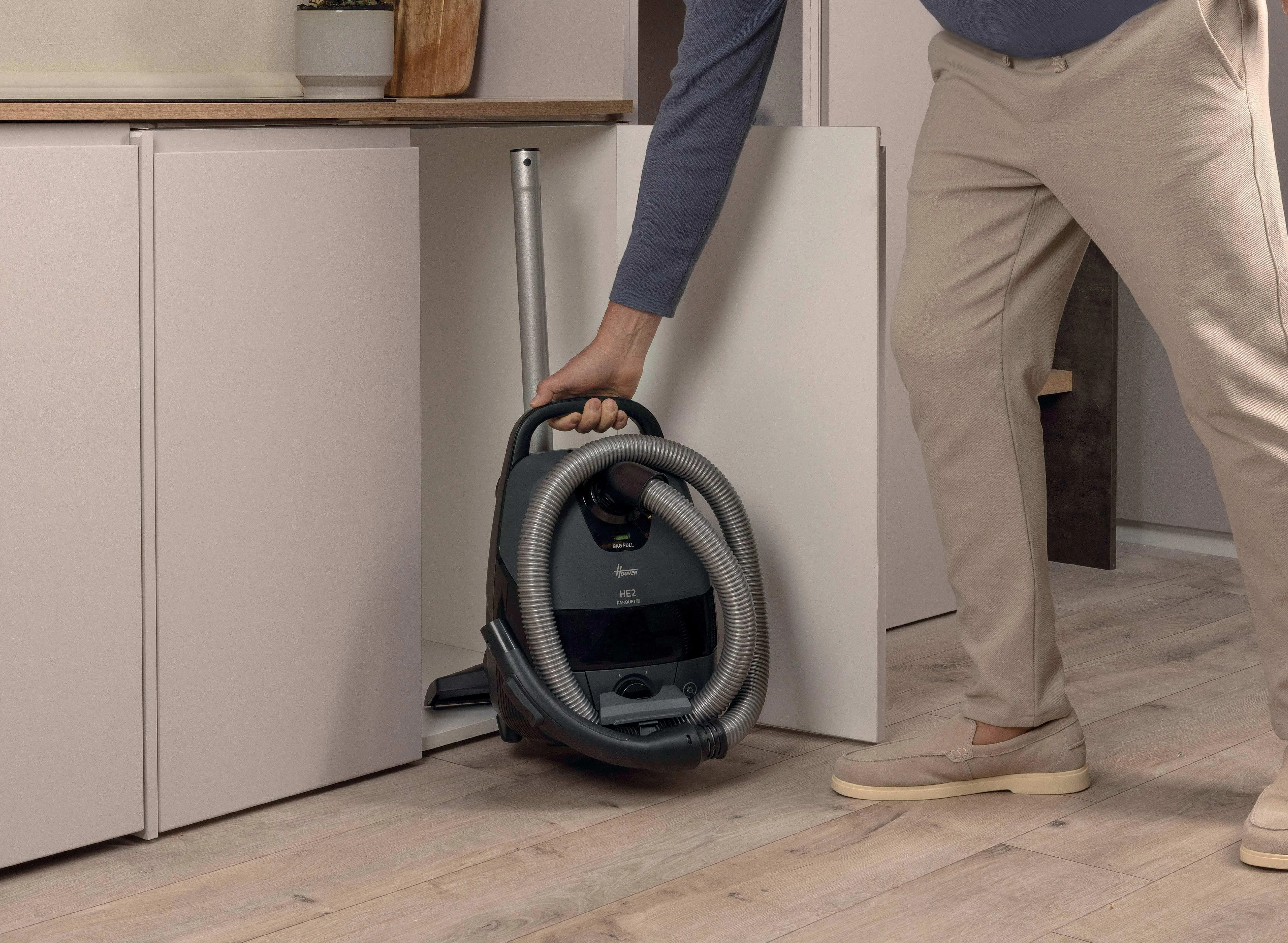 Hoover HE210H 011 - cylinderdammsugare, svart