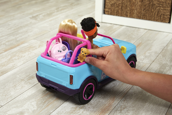 Hot Wheels R/C 1:12 Barbie SUV, RC