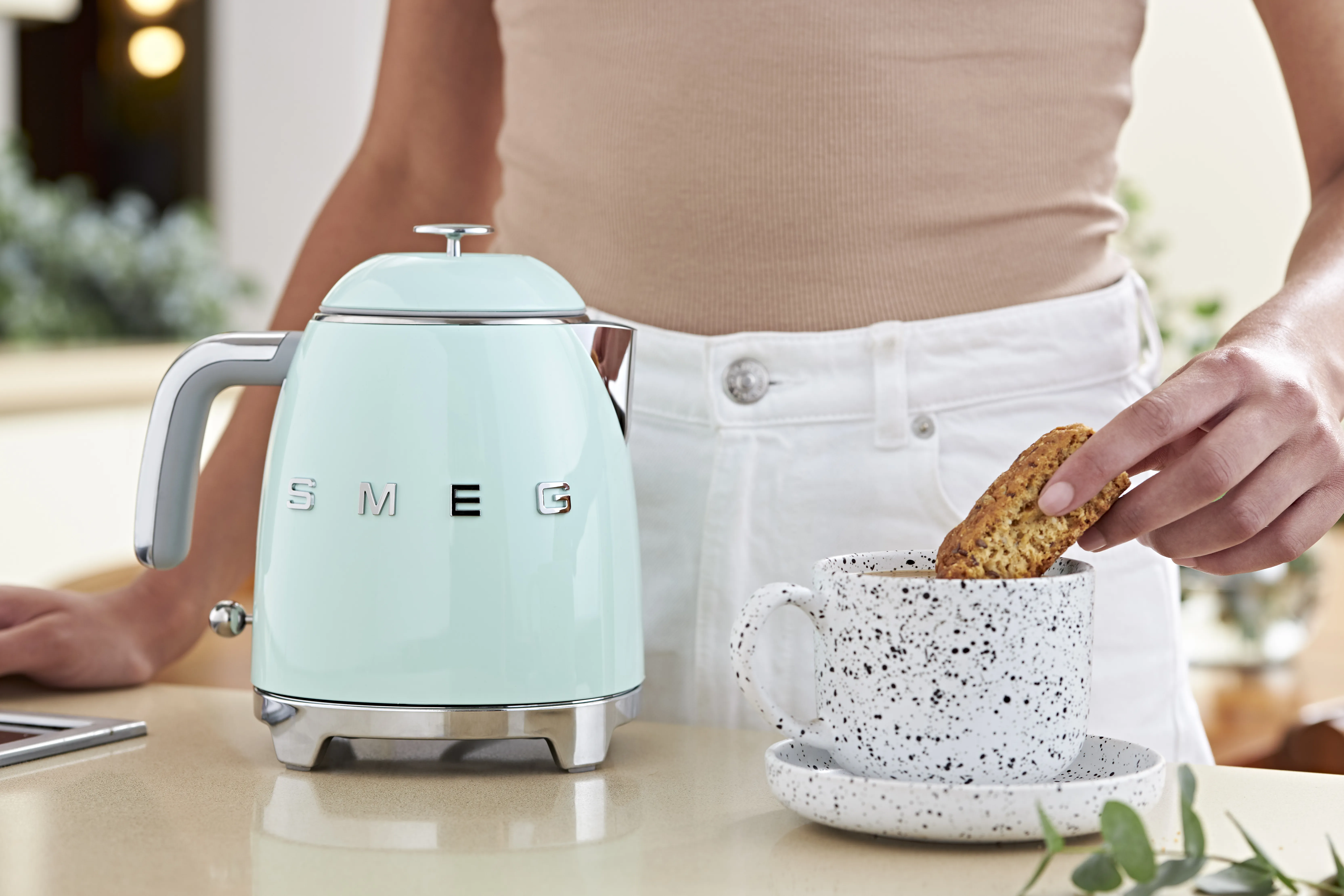 Smeg 50's Style - vattenkokare, Pastellgr&ouml;n, 0.8l