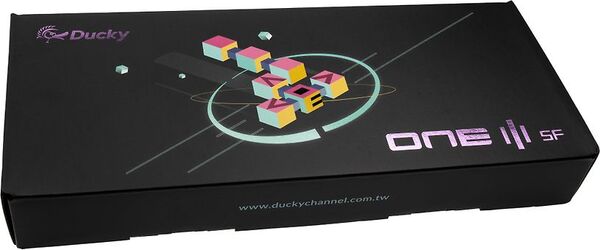 Ducky One 3 - Classic Black / White Nordic - SF 65% - Gateron Baby Kangaroo - RGB