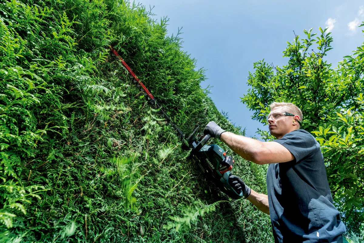 Metabo HS 18 LTX BL 75 H&aelig;ktrimmer 3400opm 75cm Klingel&aelig;ngde