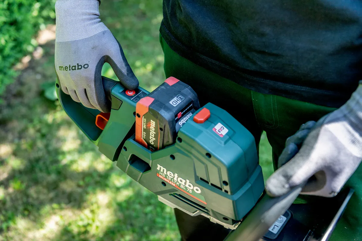 Metabo HS 18 LTX BL 75 Hæktrimmer 3400opm 75cm Klingelængde