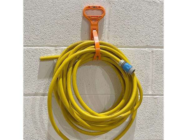 D-Line Cable Hanger - Kaapelipidike, Oranssi