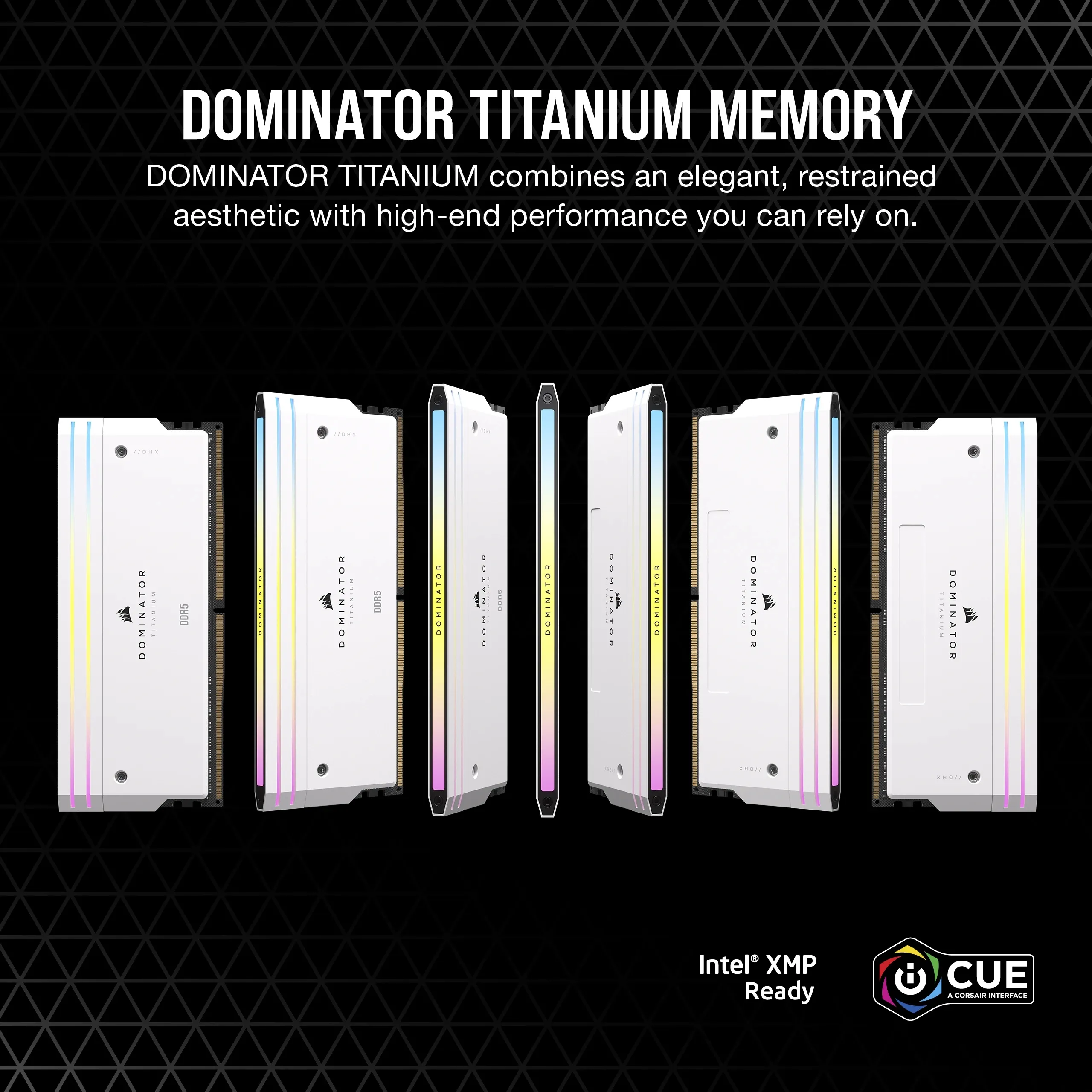 Corsair Dominator Titanium RGB 64 Gt (4 x 16 Gt) DDR5 6000 MHz, CL36 -muisti, valkoinen (XMP)
