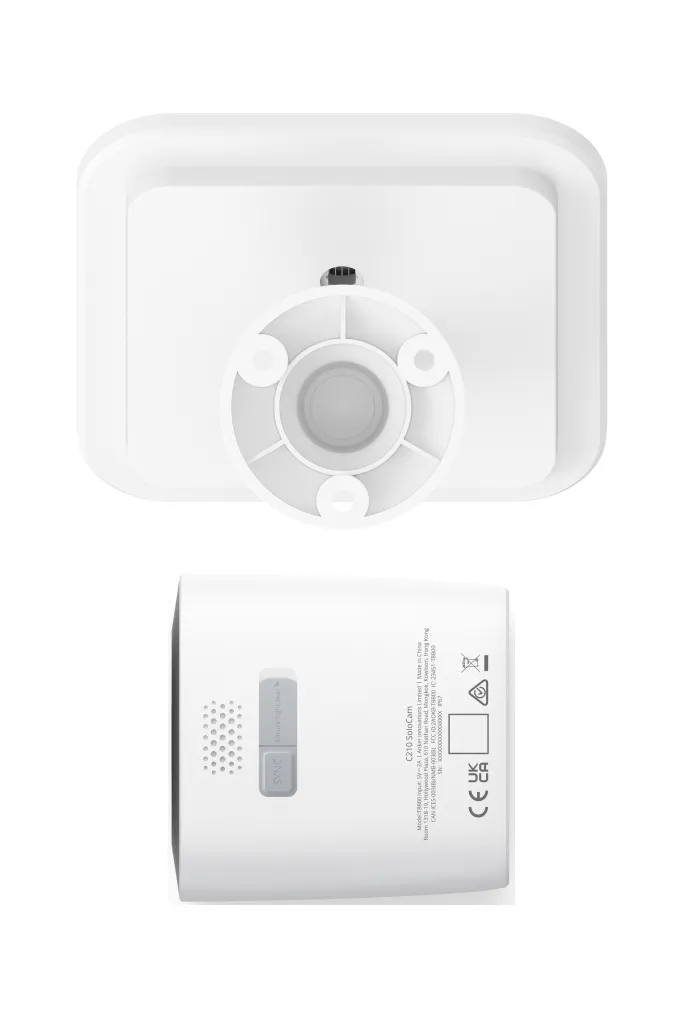 Anker Eufy SoloCam C210 with solar panel