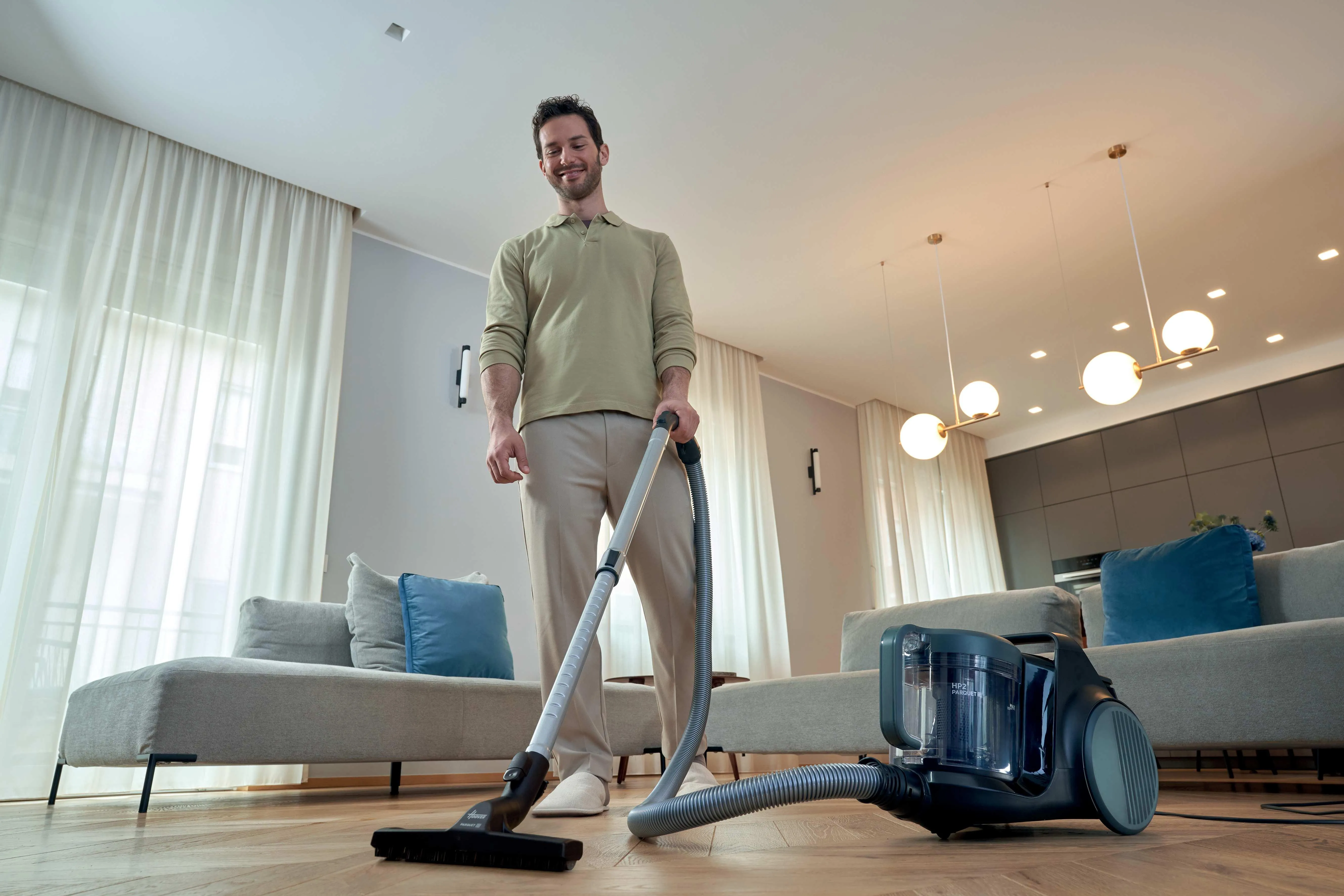 Hoover HP210H 011 - cylinderdammsugare, svart