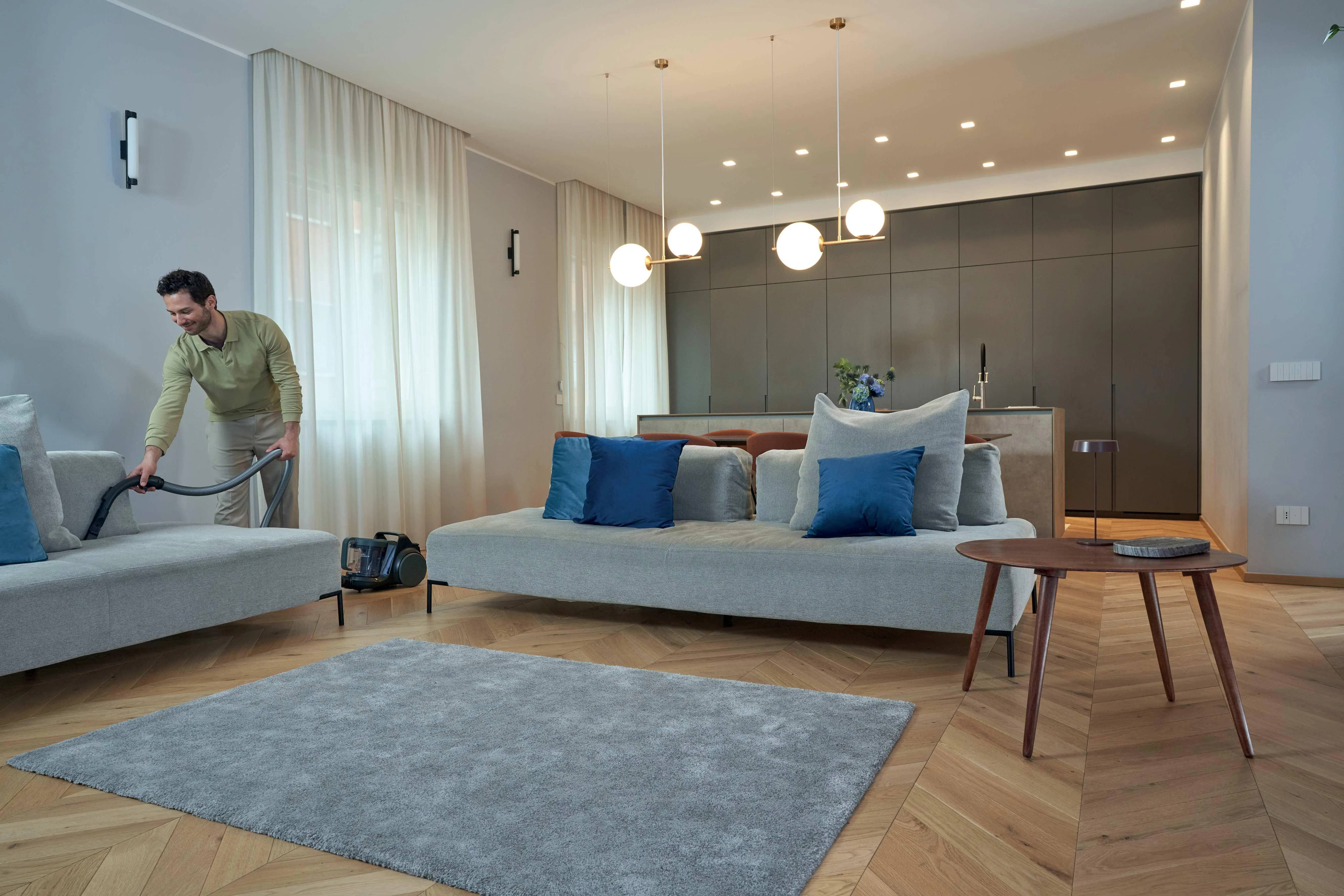 Hoover HP210H 011 - cylinderdammsugare, svart