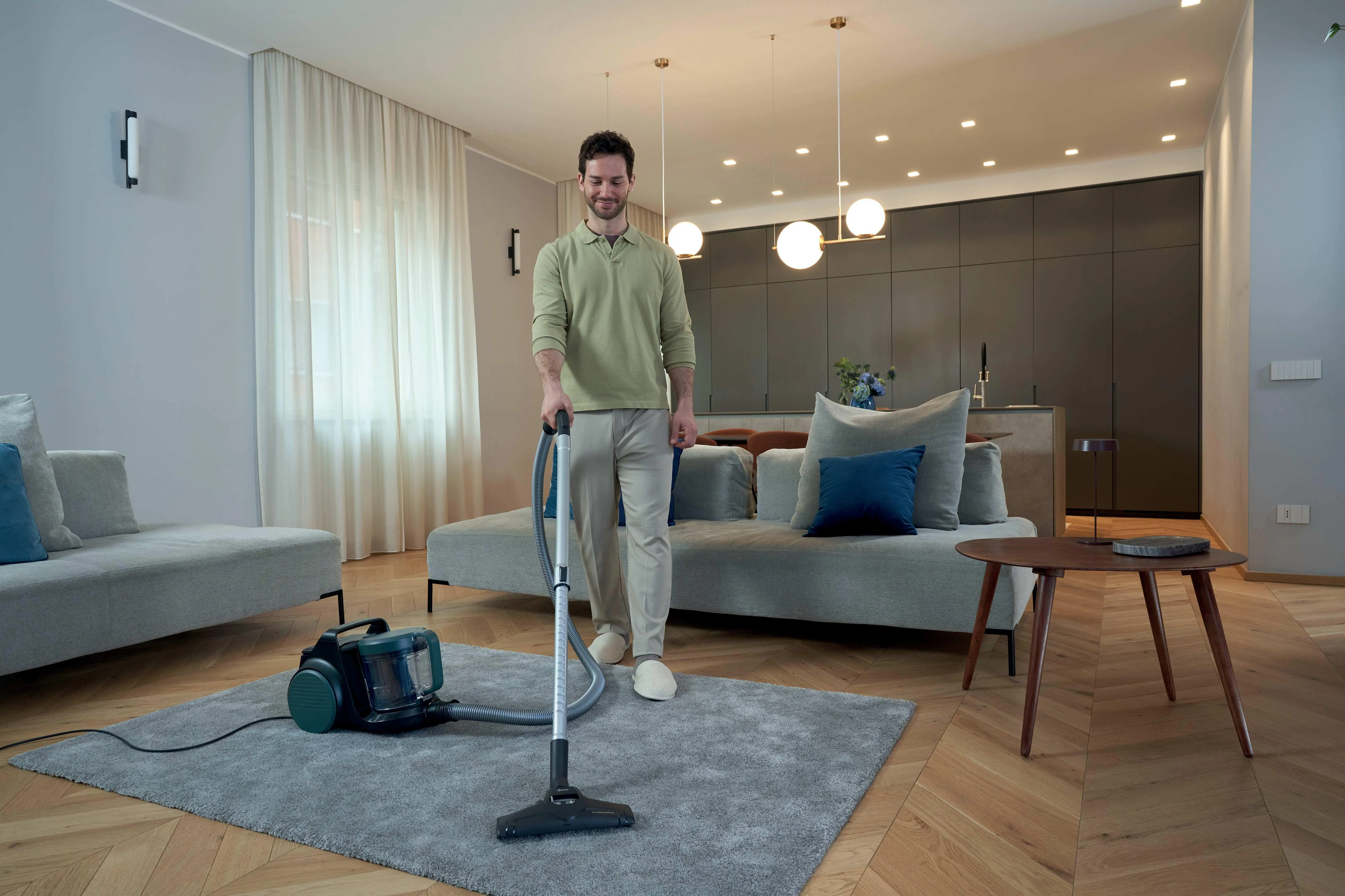 Hoover HP210H 011 - cylinderdammsugare, svart