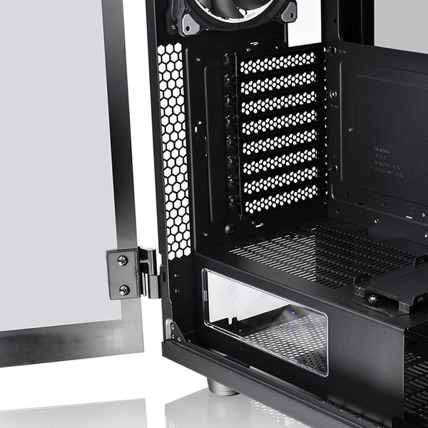 Thermaltake Level 20 GT RGB Plus