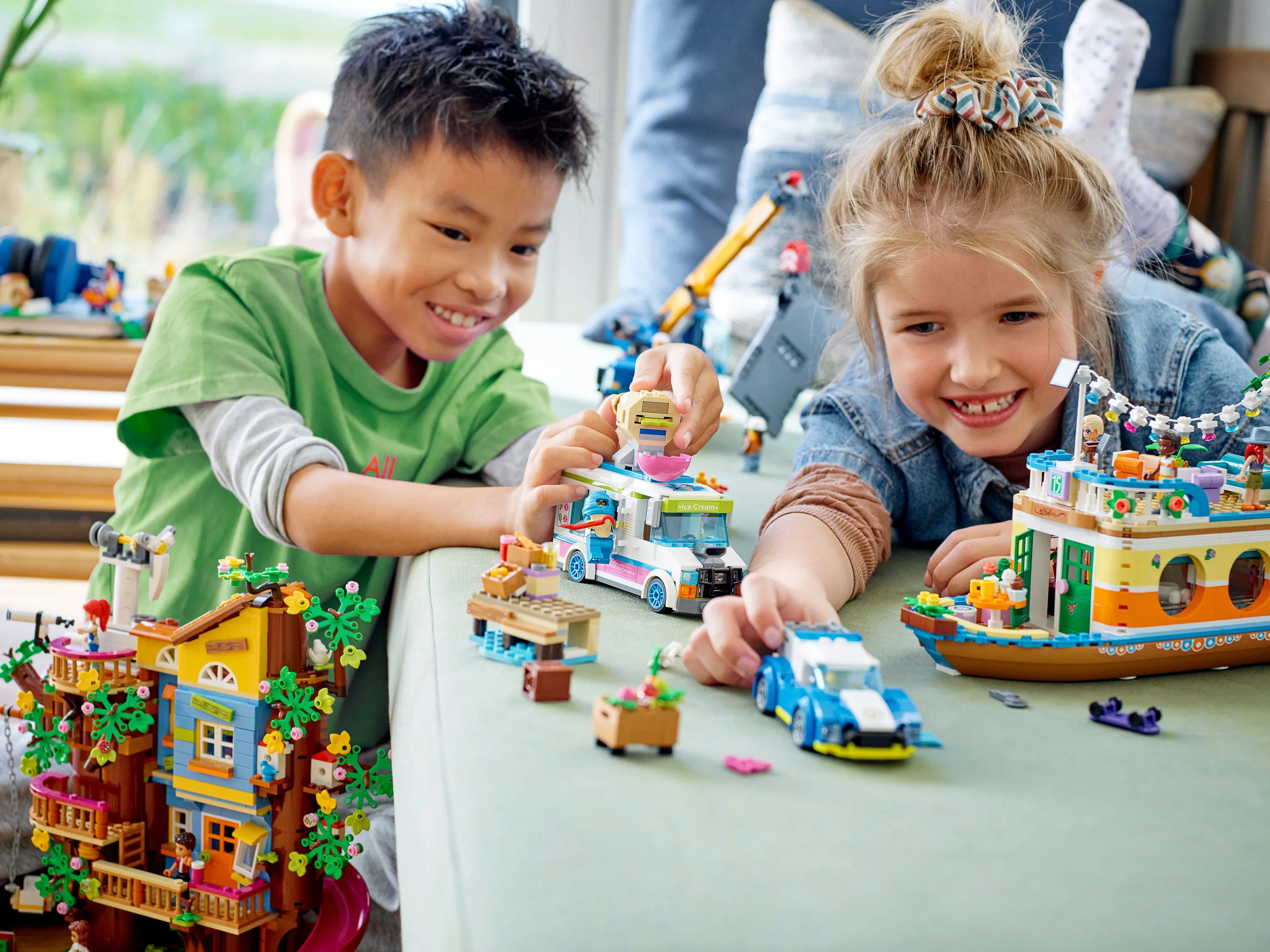 Lego Friends -Yst&auml;vyyden puumaja 41703
