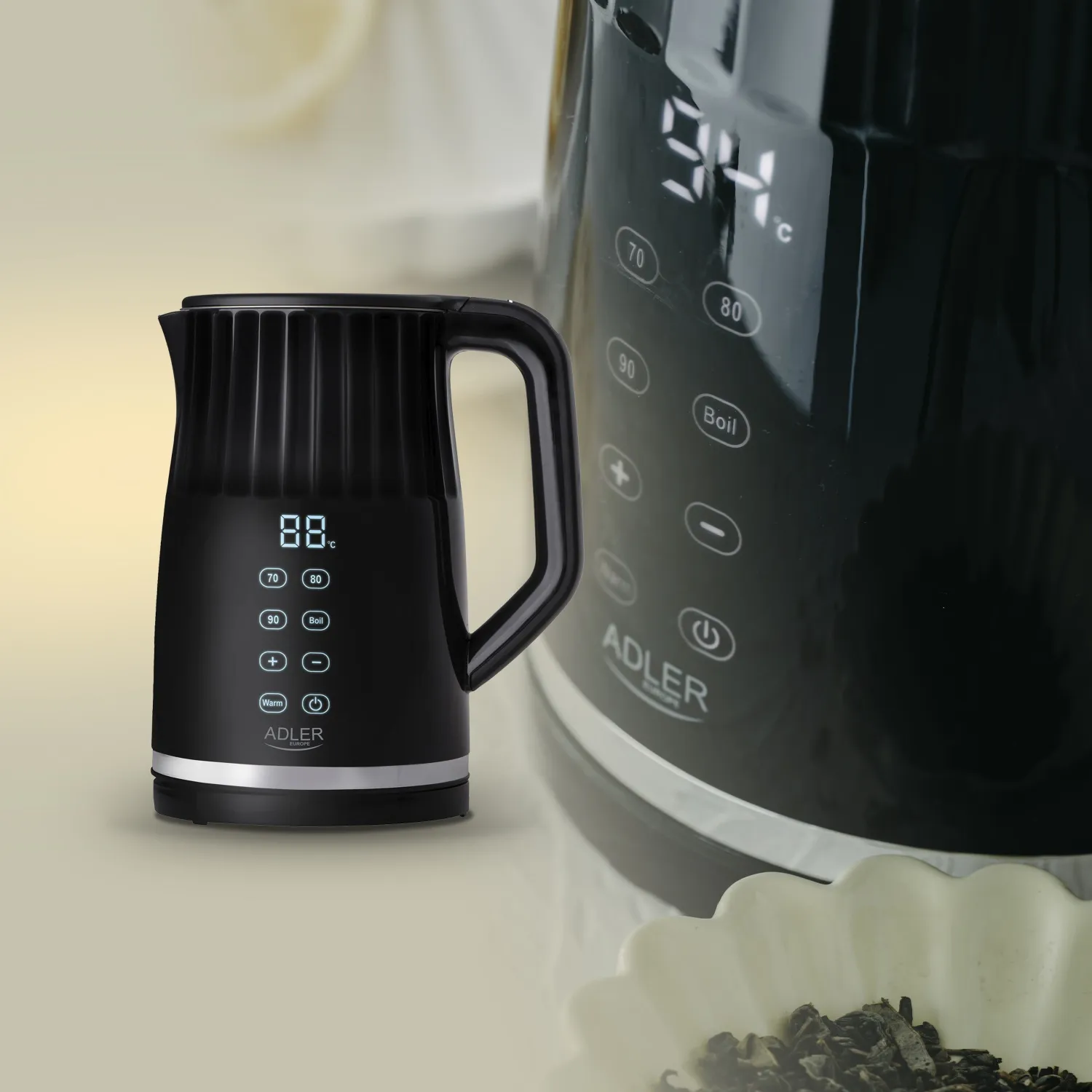 Adler AD 1350 kettle, 1.7L, 2200W, Black