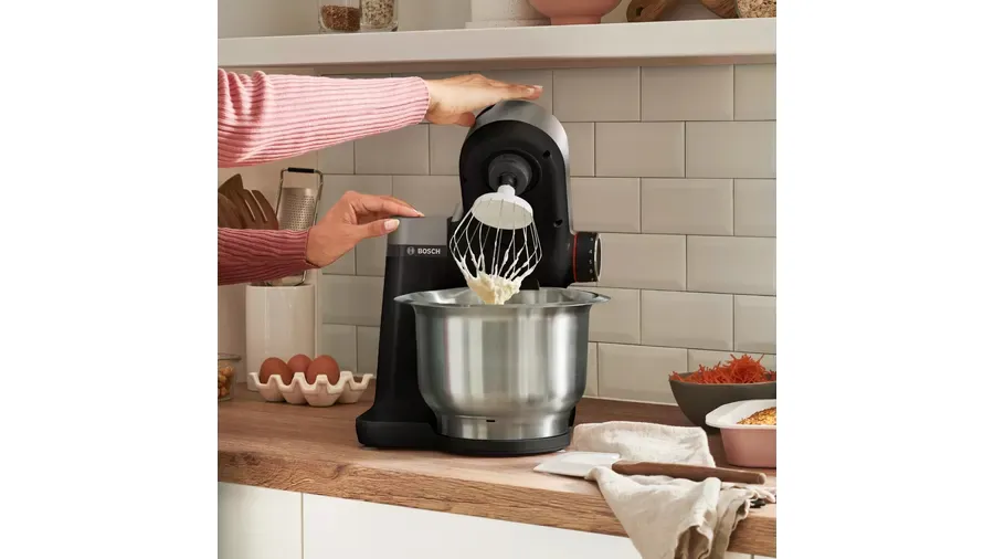 Bosch MUMS2VM00 -yleiskone, 900W, musta/hopea