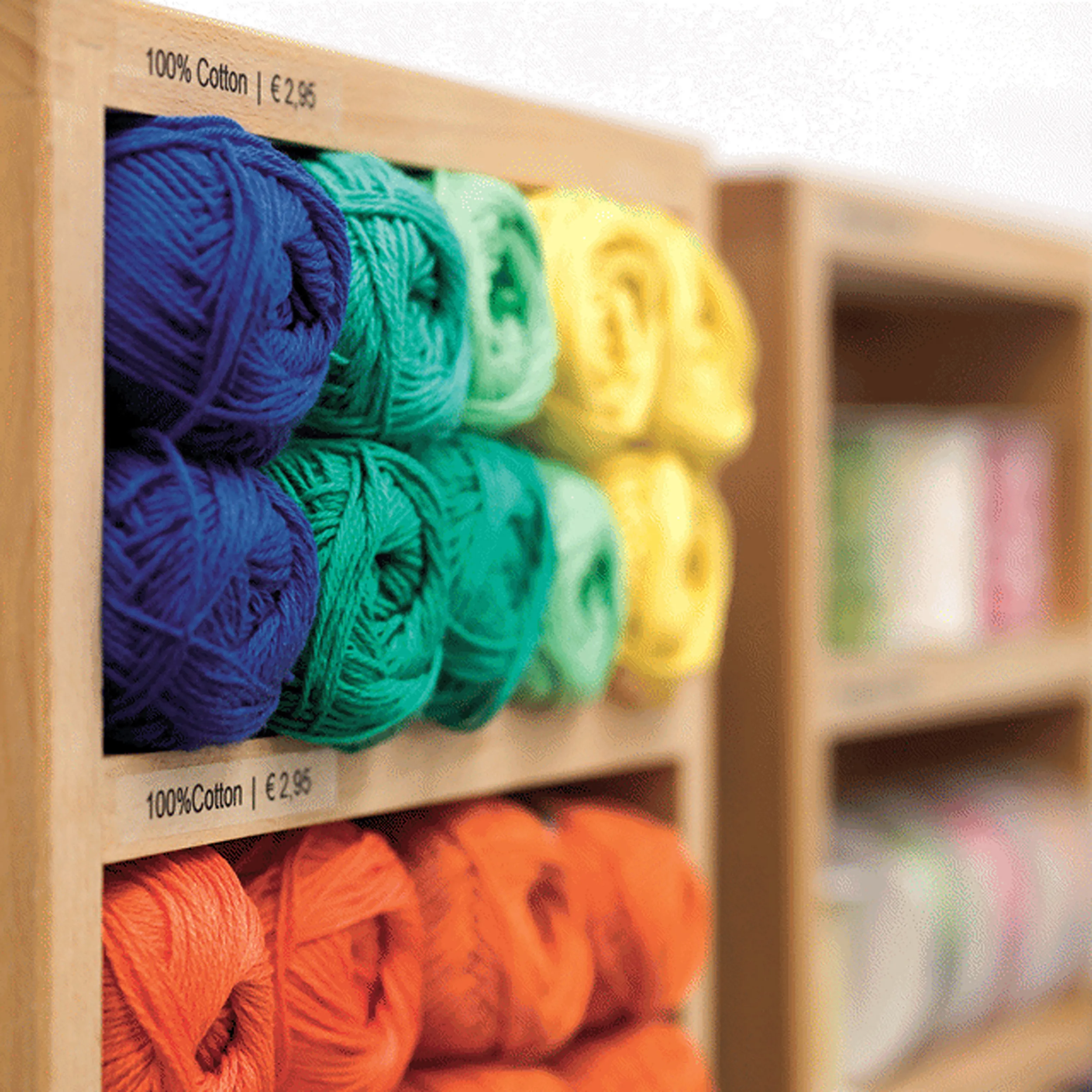 DYMO D1 m&auml;rktejp standard 6mm, svart p&aring; transparent, 7m rulle (43610