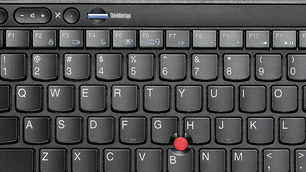 LENOVO ThinkPad T530 i5-3230M 15.6inch HD+ 4GB 500GB HS DVDRW NVIDIA Optimus 1GB FPR 3G 6cell W7P64+W8P RDVD 2429-7ZG Topseller