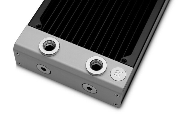 EKWB EK-Quantum Surface P480M, vattenkylningsradiator, svart