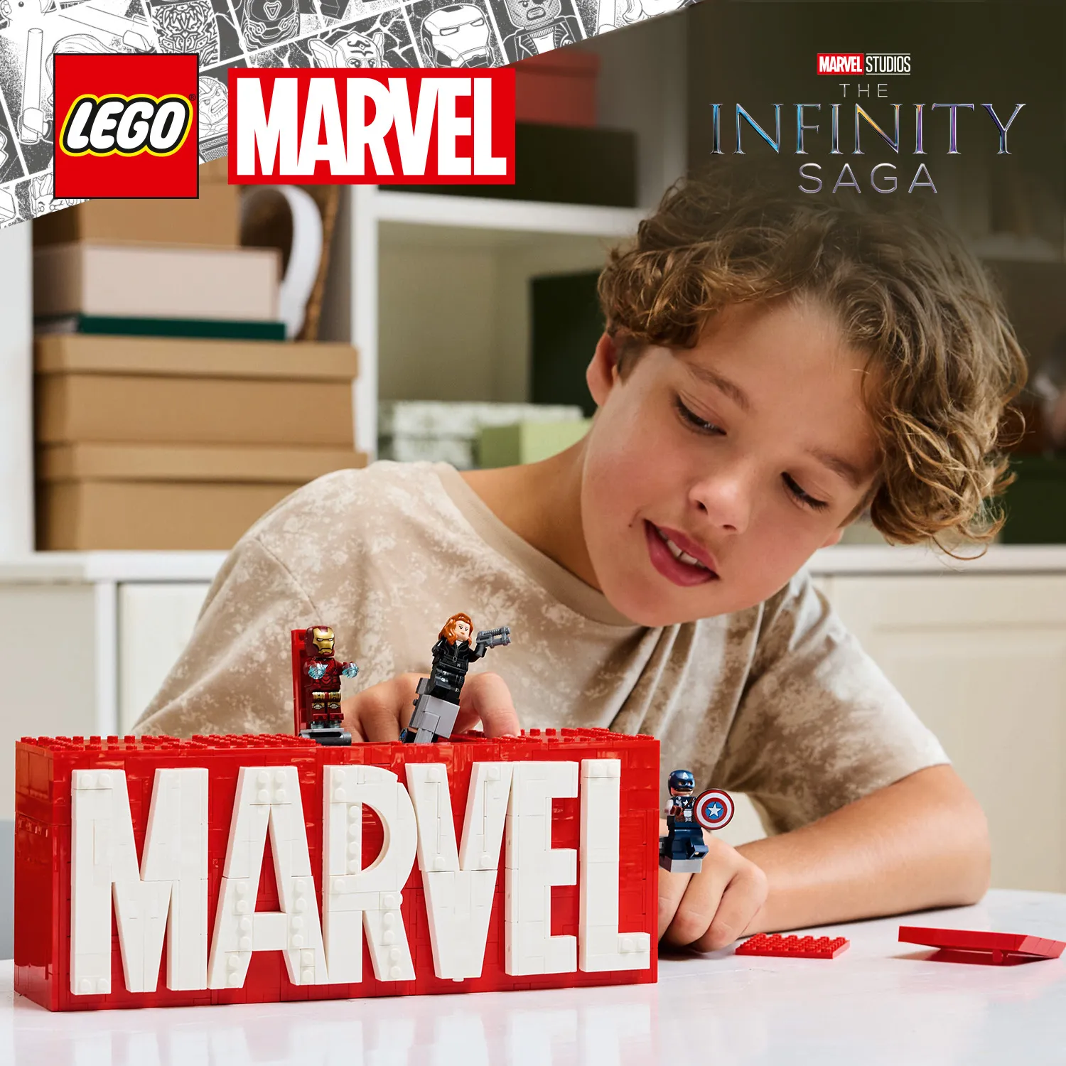 LEGO Marvel MARVEL logo and minifigures 76313